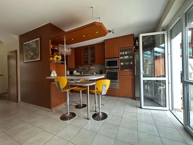 Eladó lakás Keszthely, Kertváros, Búzavirág 120 nm
