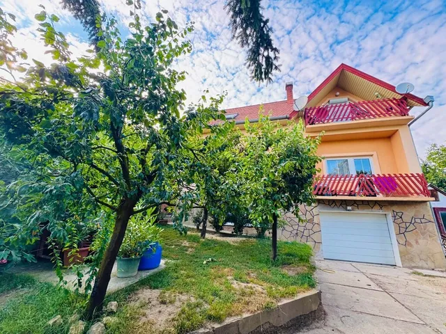 Eladó ház Keszthely 220 nm