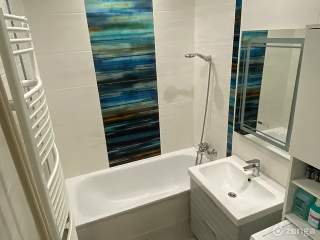 Eladó lakás Budapest XVII. kerület, Rákoskeresztúr, Pesti út 52 71 nm