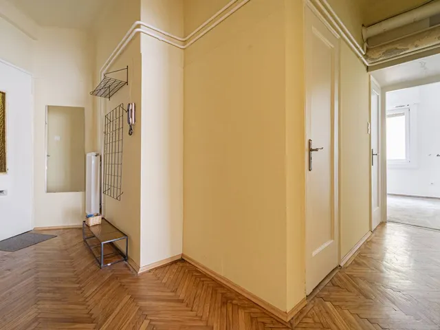 Eladó lakás Budapest II. kerület, Országút 80 nm