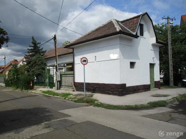Eladó kereskedelmi és ipari ingatlan Budapest IV. kerület, Megyer 105 nm