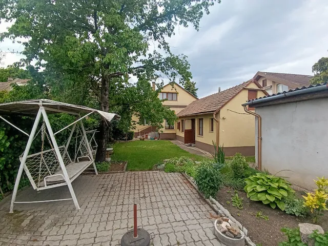 Eladó ház Budapest XVIII. kerület, Bókaytelep 130 nm