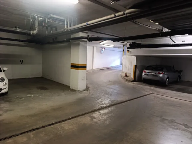 Eladó garázs Budapest IV. kerület, Újpest, Károlyi István utca 13 nm