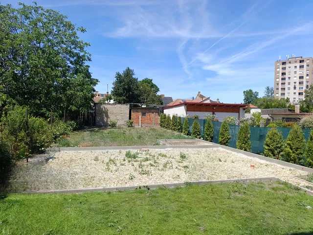 Eladó ház Budapest XV. kerület, Pestújhely 125 nm