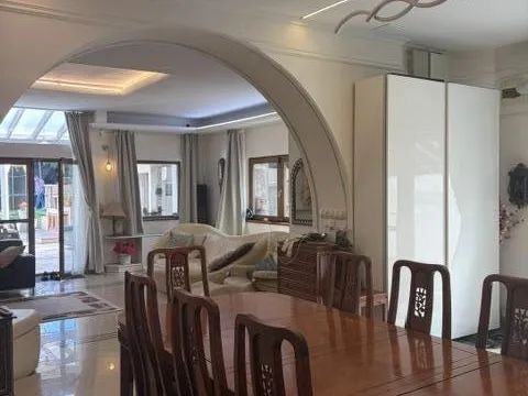 Eladó ház Budapest XV. kerület, Pestújhely 410 nm