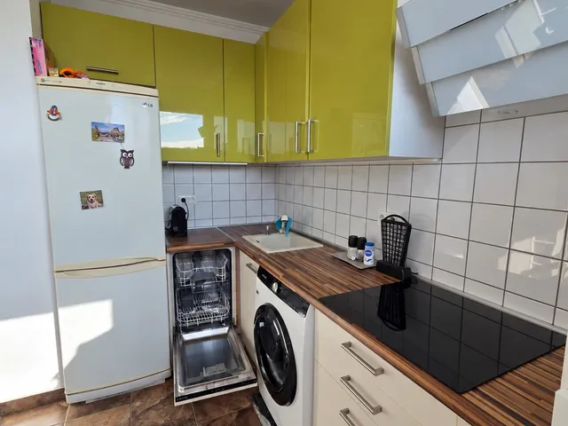Eladó lakás Budapest XI. kerület, Őrmező 77 nm