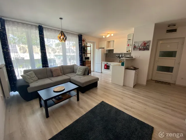 Eladó lakás Szeged, Felsőváros 69 nm