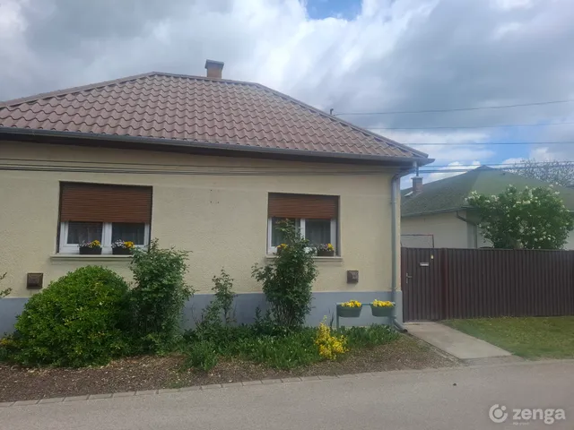 Eladó ház Jászfényszaru 55 nm