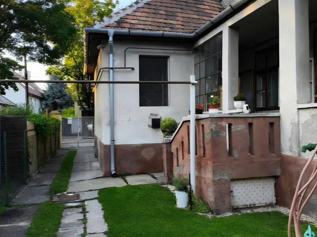 Eladó ház Győr, Révfalu 90 nm