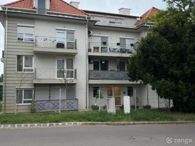 Eladó lakás Eger 78 nm