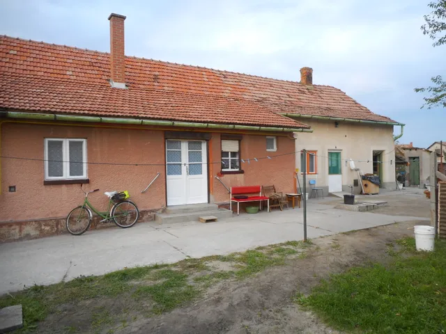 Eladó ház Kistelek 90 nm