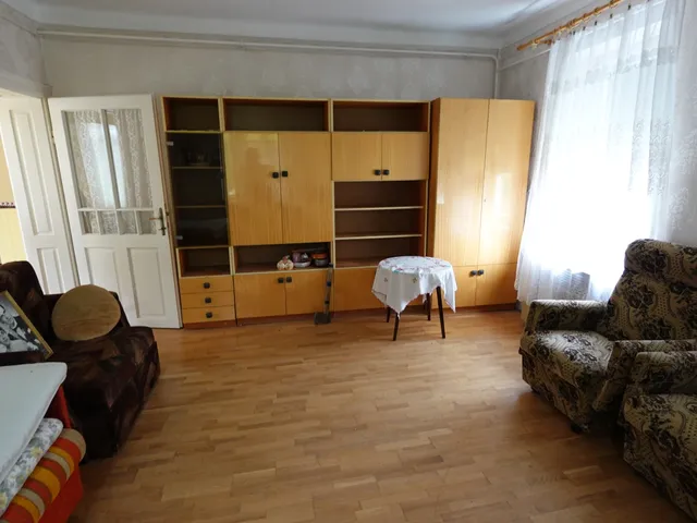Eladó ház Szeged, Szőreg 100 nm