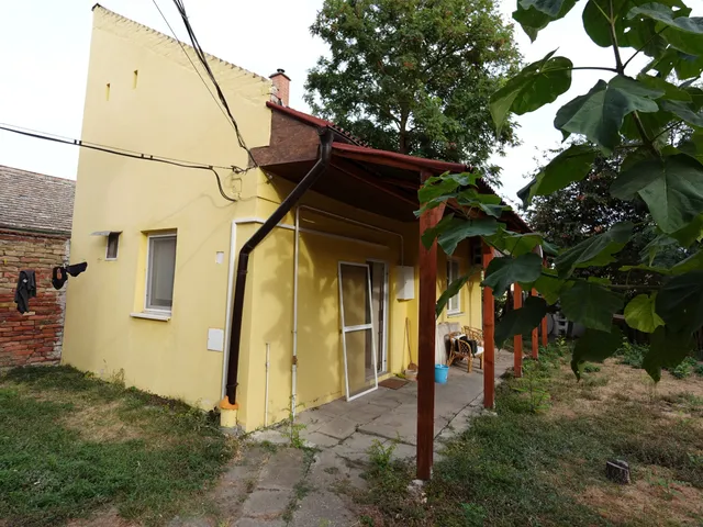 Eladó lakás Szeged, Alsóváros 31 nm