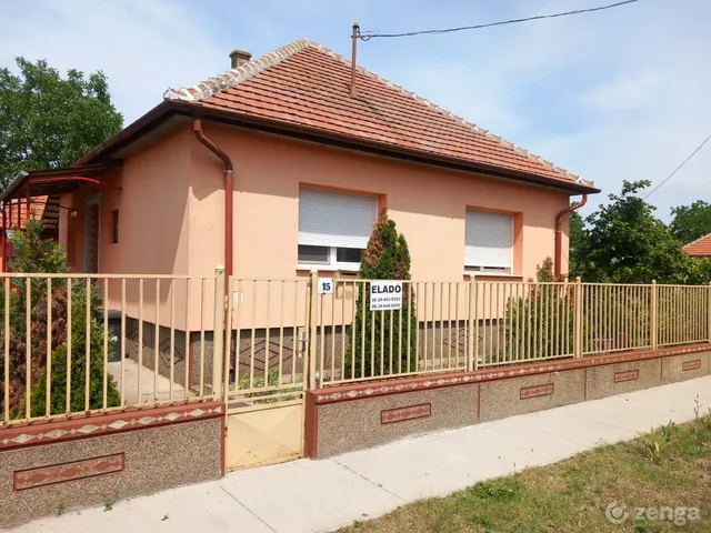Eladó ház Csévharaszt, Kossuth Lajos 100 nm