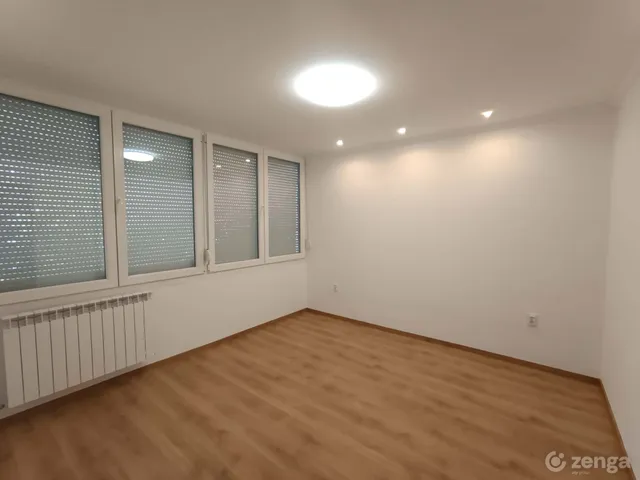 Eladó lakás Pécs, Kertváros 55 nm
