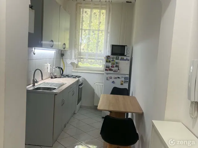 Eladó lakás Szeged, Odessza 42 nm