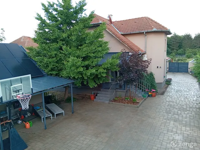 Eladó ház Nagykáta 121 nm