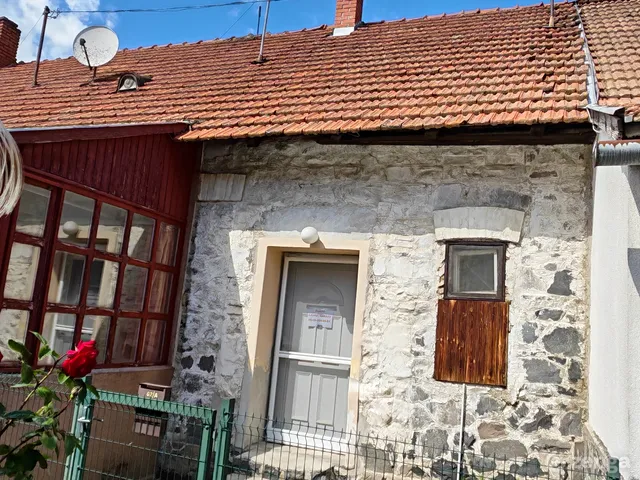 Eladó lakás Badacsonytördemic 30 nm