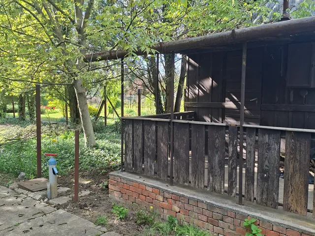 Eladó nyaraló Szolnok, Szandaszőlős 15 nm