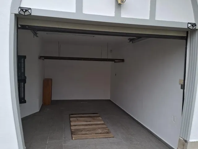 Eladó ház Szolnok, Szandaszőlős 200 nm