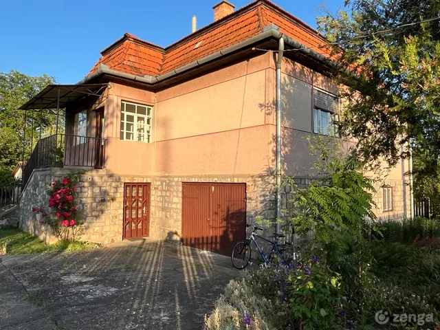 Eladó ház Bátonyterenye, Kisterenye 136 nm