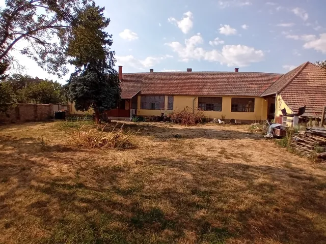 Eladó ház Csávoly 104 nm