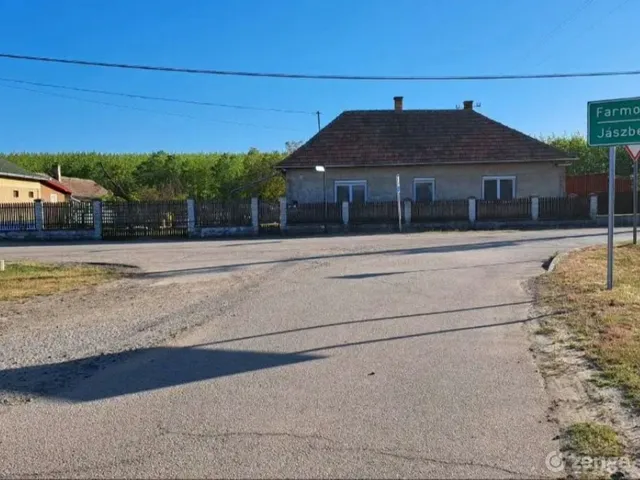 Eladó ház Jászberény 123 nm