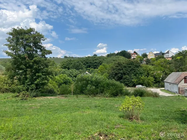 Eladó telek Perbál 1409 nm