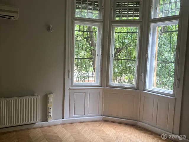 Kiadó kereskedelmi és ipari ingatlan Budapest XIV. kerület, Istvánmező 385 nm