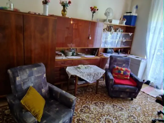 Eladó lakás Debrecen, Dobozi lakótelep 33 nm