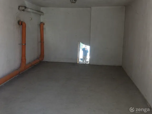 Kiadó garázs Eger 22 nm