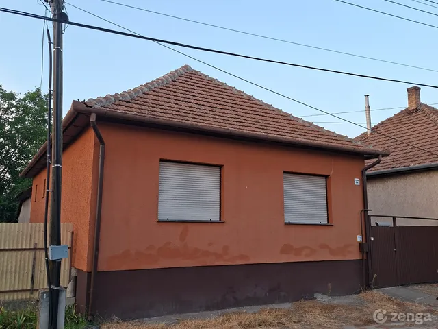 Eladó ház Lőrinci, Bem utca 27 92 nm