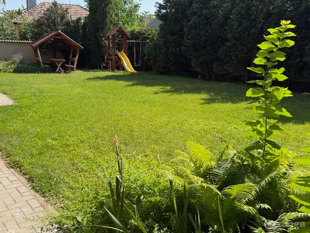 Eladó lakás Kecskemét 87 nm