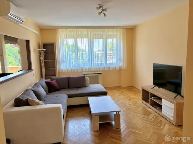 Kiadó lakás Debrecen, Egyetemváros 94 nm