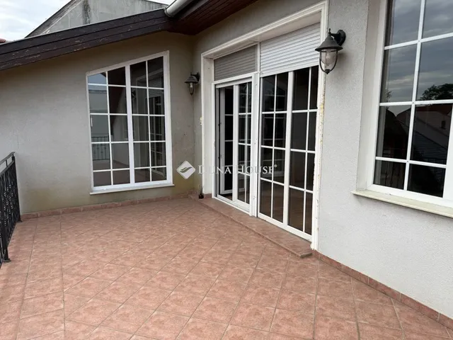 Eladó lakás Budapest IV. kerület 122 nm