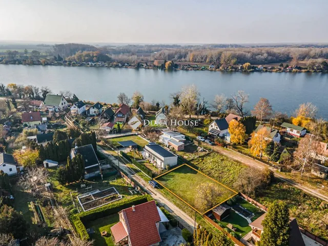Eladó telek Ráckeve 424 nm
