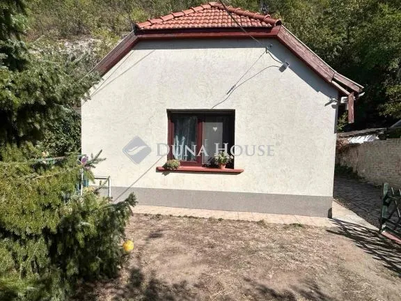 Eladó ház Tatabánya, Kálvária utca 60 nm