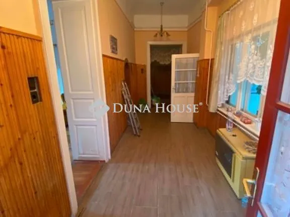 Eladó ház Cegléd 92 nm