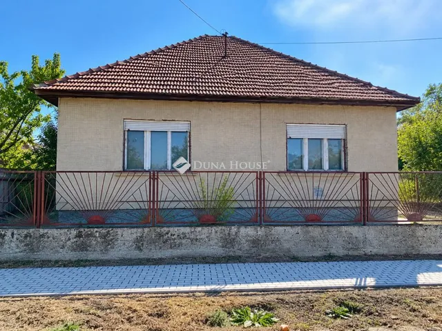 Eladó ház Nyáregyháza 71 nm