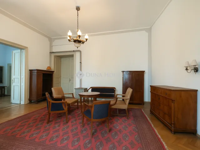 Eladó lakás Budapest VI. kerület, Benczúr utca 125 nm