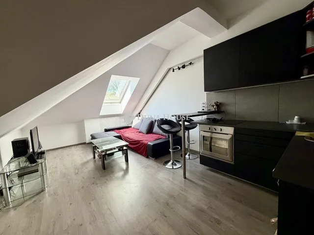 Eladó lakás Budapest XI. kerület, Hegyalja út 20 nm
