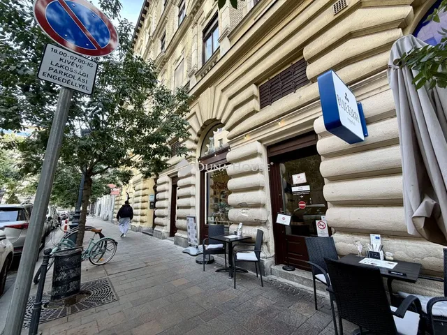 Kiadó lakás Budapest V. kerület 59 nm