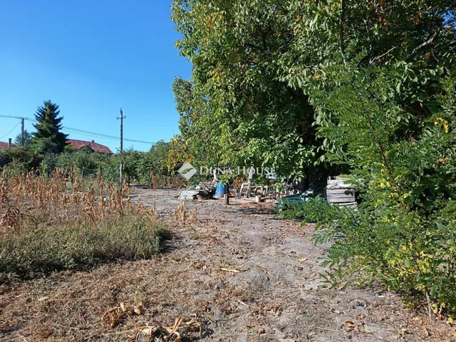 Eladó telek Nyíregyháza, Kemecsei út 6705 nm