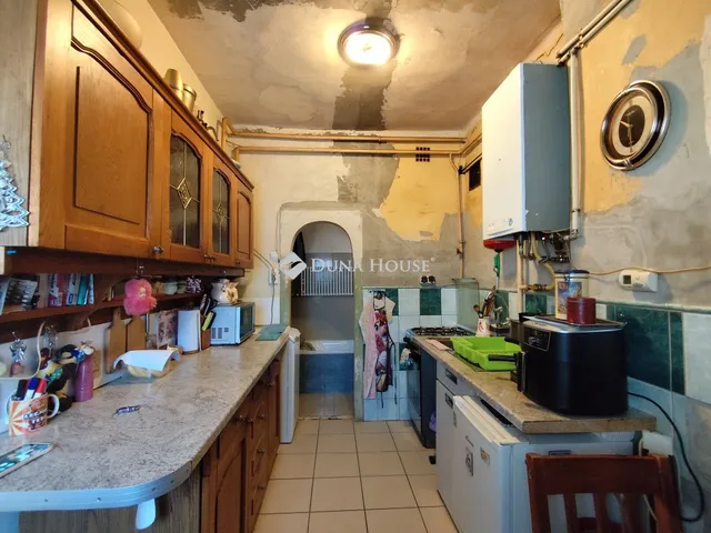 Eladó lakás Budapest XX. kerület, Erdő utca 27 nm