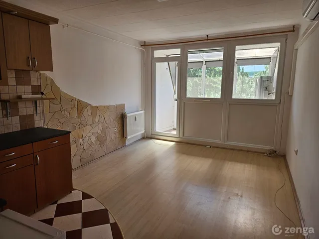 Kiadó lakás Pécs, Kertváros 50 nm