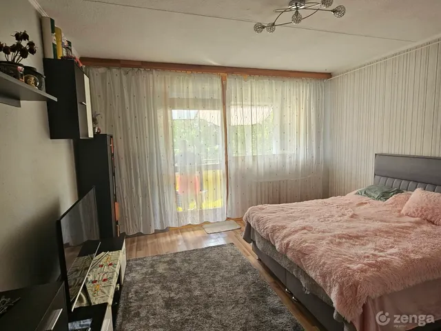 Eladó lakás Cegléd 62 nm