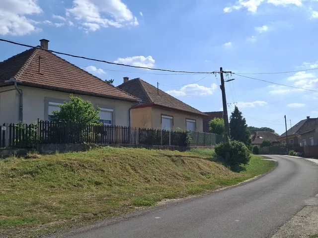 Eladó ház Bénye 72 nm