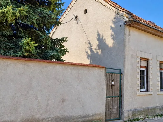 Eladó ház Monor 80 nm