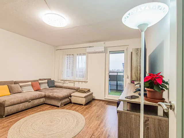 Eladó lakás Budapest IV. kerület, Káposztásmegyer 54 nm