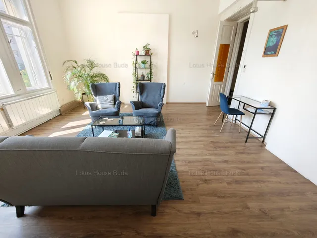 Kiadó lakás Budapest XI. kerület, Szentimreváros 131 nm